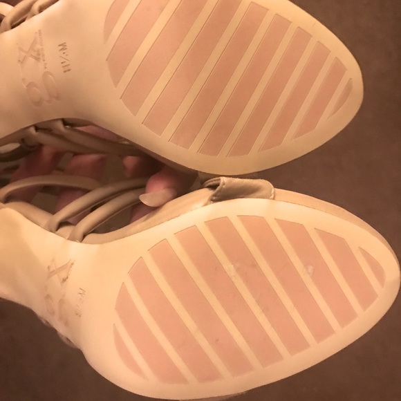 Gwen Stefani GX sandals - Picture 5 of 11